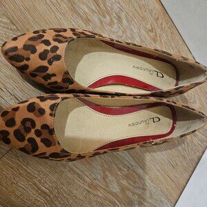 CL by Laundry animal print flats/low wedge